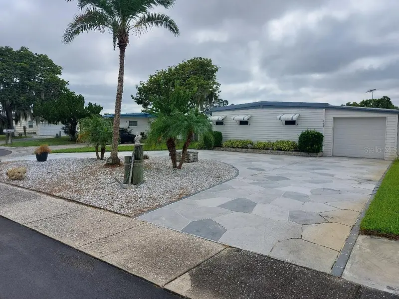 264 Philadelphia Boulevard, FL