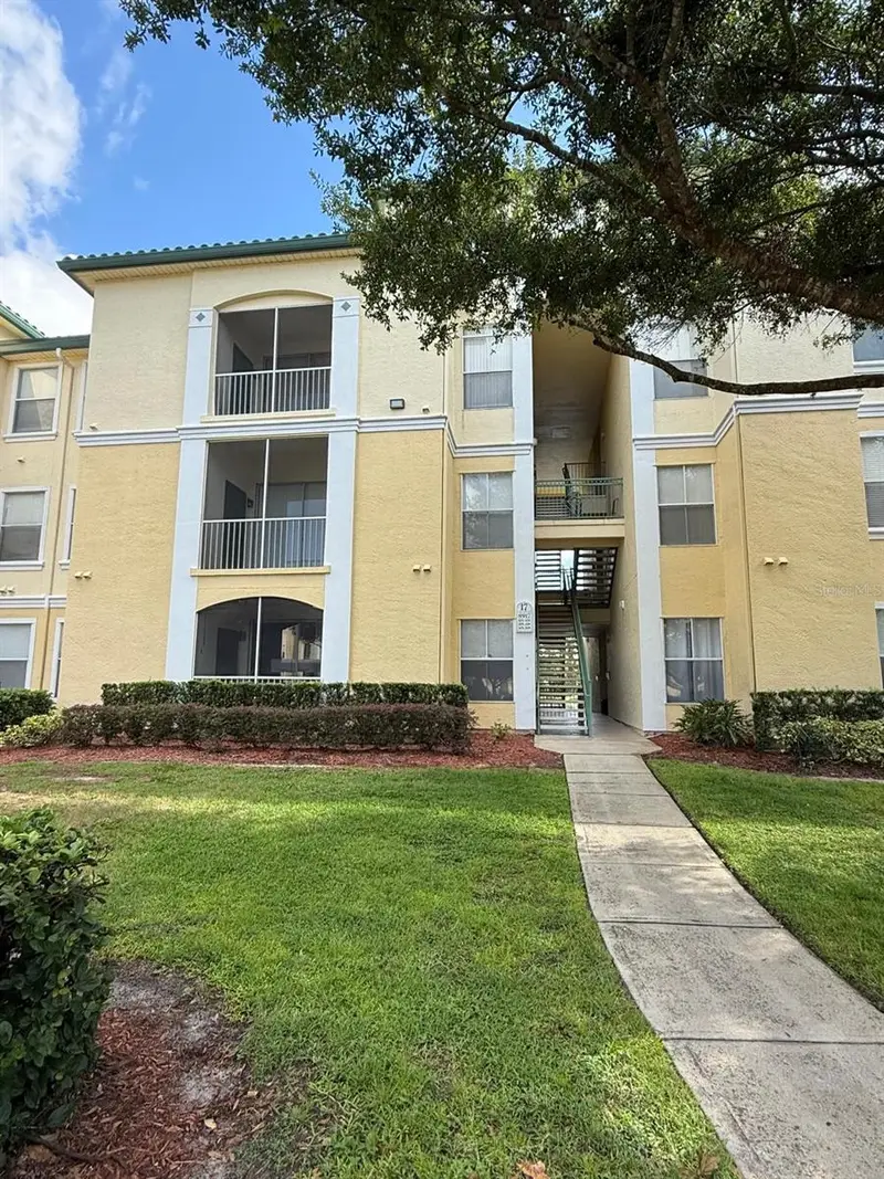 8917 Legacy Ct #207, FL