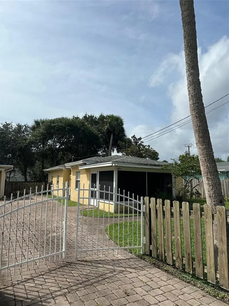 401 Oakwood Ave #A, FL
