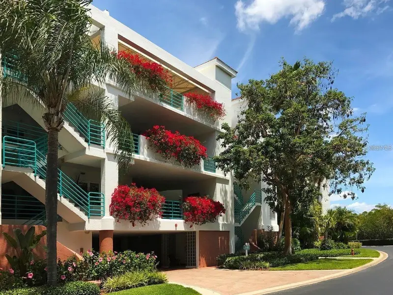 350 Gulf Of Mexico Dr #211, FL