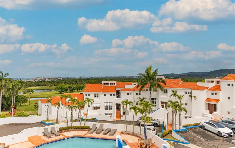 6000 Rio Mar Blvd Villa Las Brisas #4a, PR