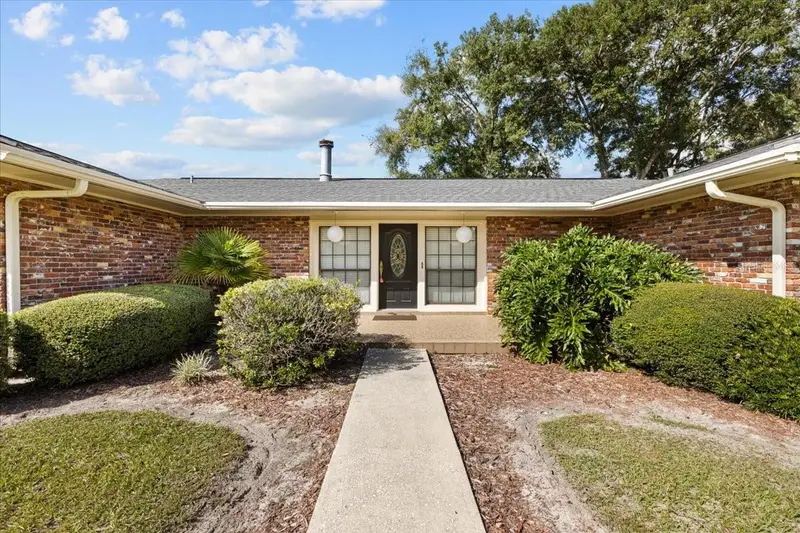7551 Nw 115th St, FL