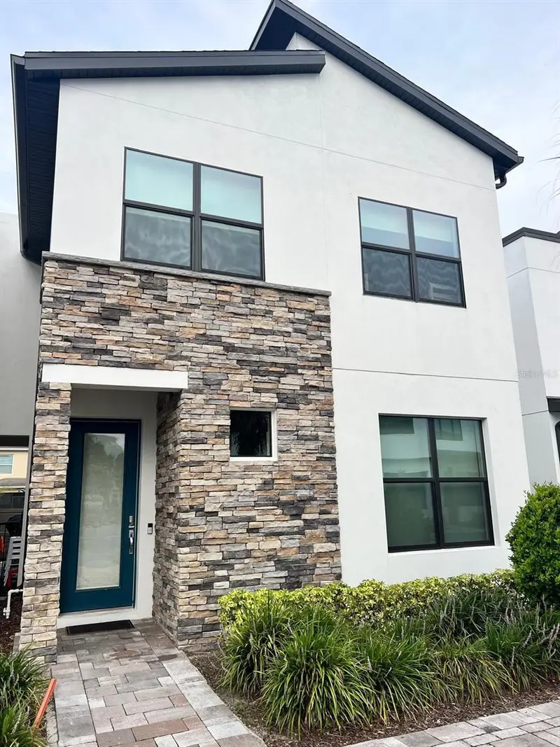136 Villa Domani Cir, FL