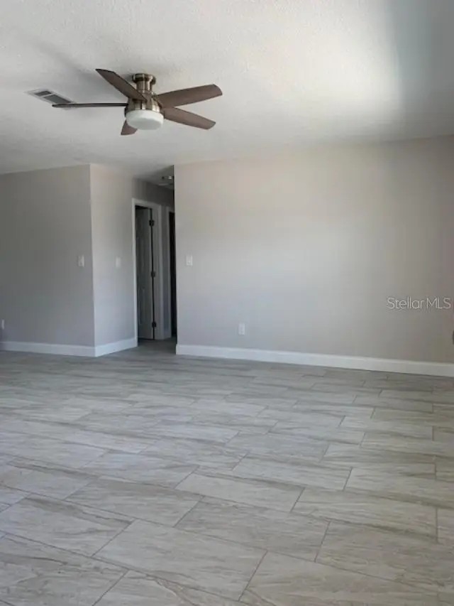 21 W Grant St, FL