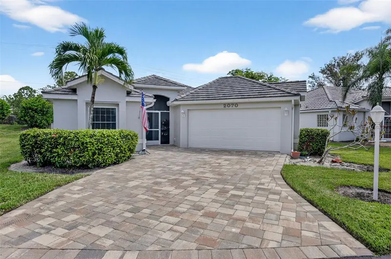 2070 King Tarpon Dr, FL