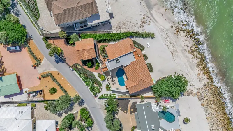 121 N Casey Key Rd, FL