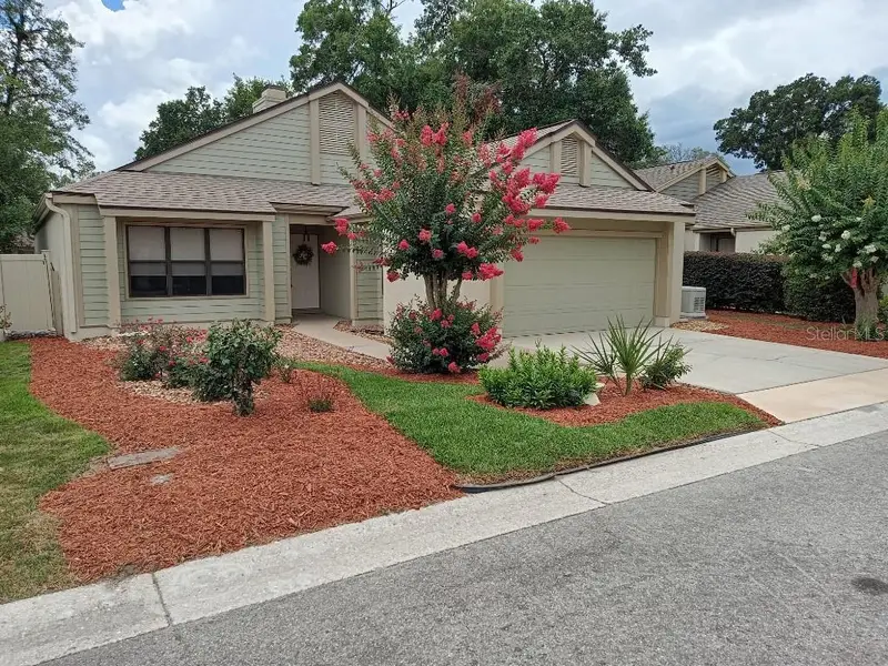 4418 Ne 4th St, FL
