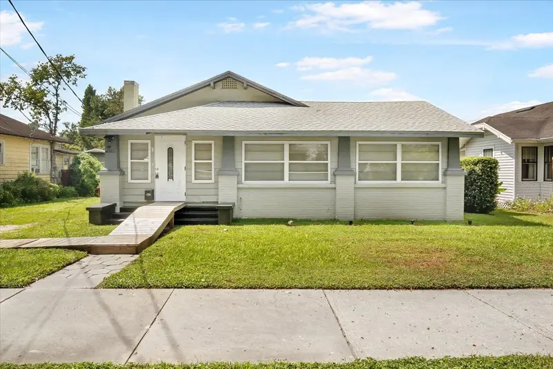507 N Thomas St, FL