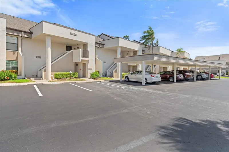14770 Eagle Ridge Dr #112, FL