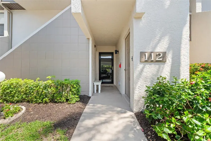 14770 Eagle Ridge Dr #112, FL
