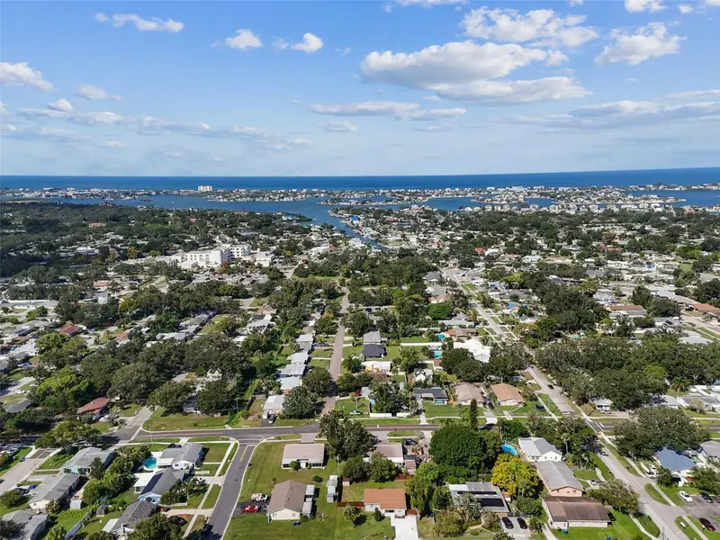1734 Maiden Ln, FL