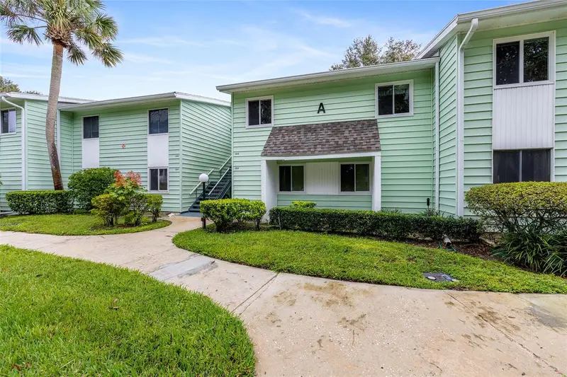 606 Midway Dr #A, FL