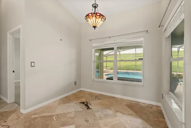 12807 Colonnade Cir, FL