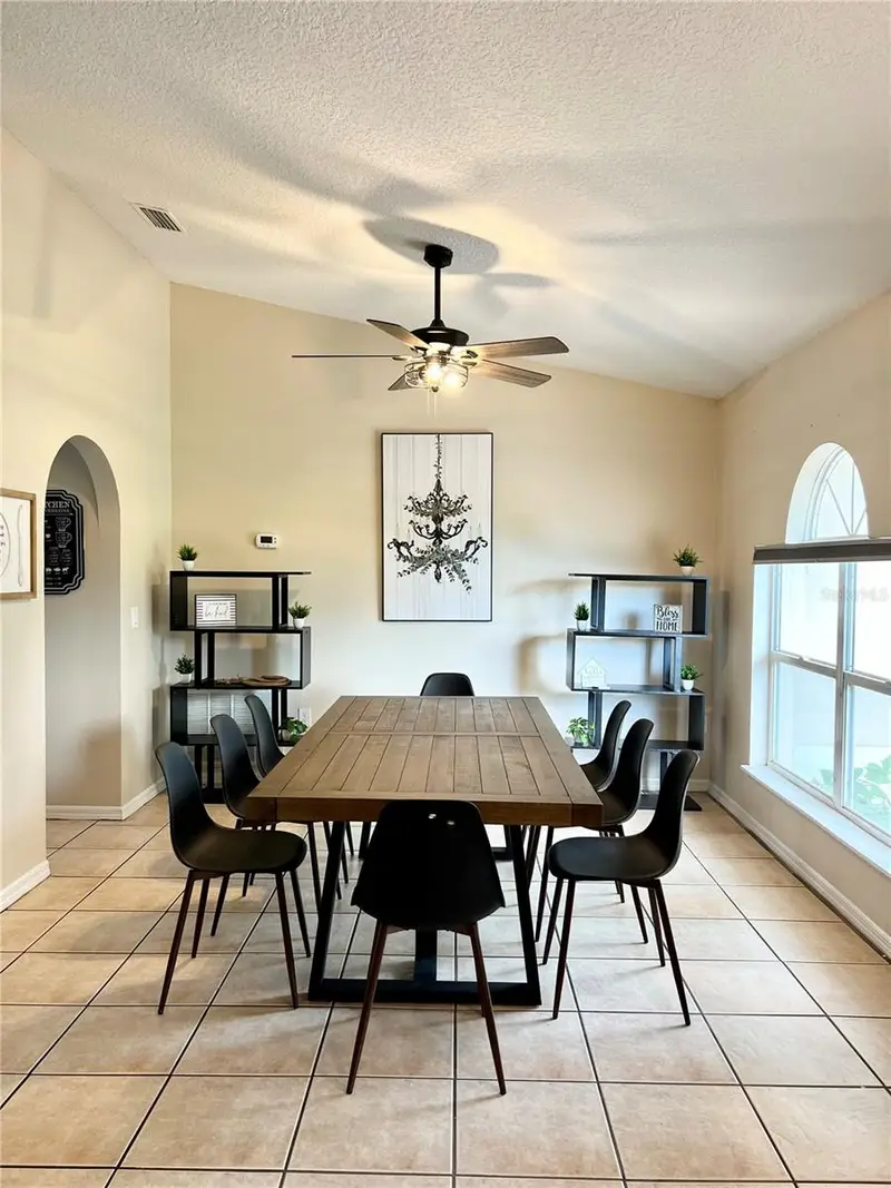 331 Marquee Dr, FL