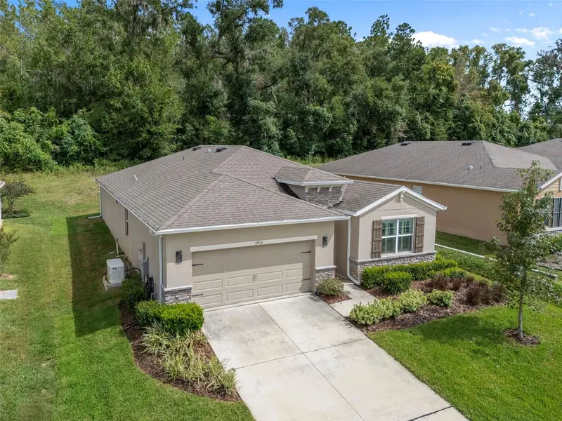 12735 Eastpointe Dr, FL