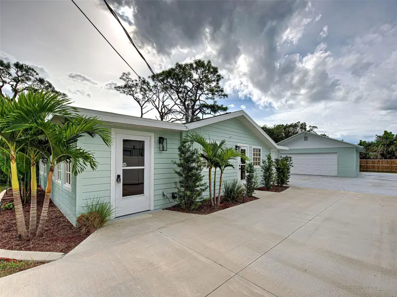415 Yale St, FL