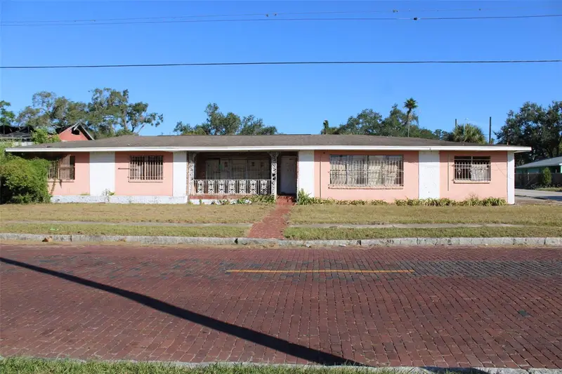 418 E Emily St, FL
