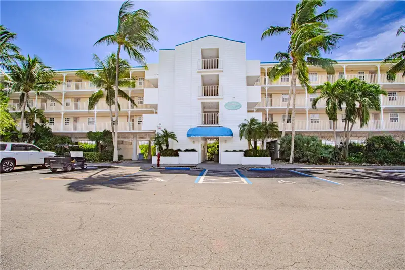 500 Burton Dr #4204, FL
