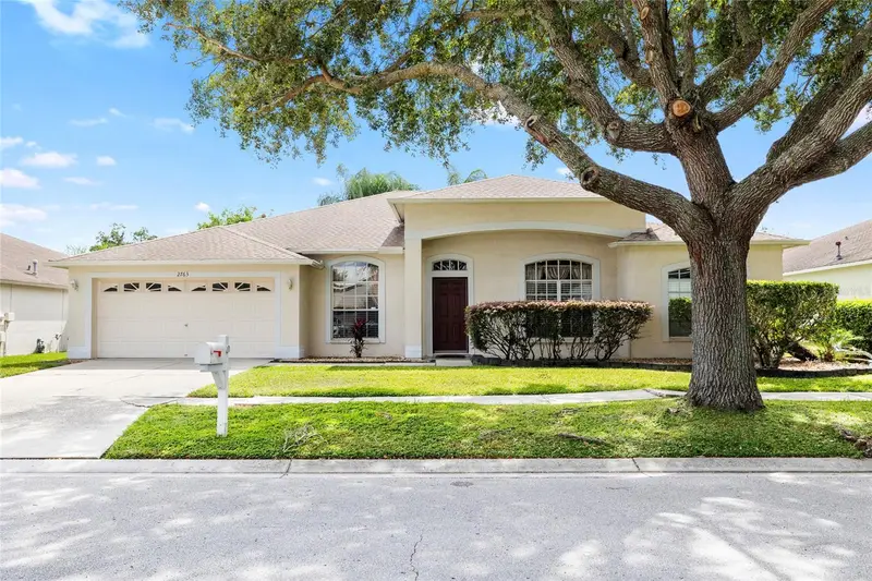2763 Valencia Grove Dr, FL