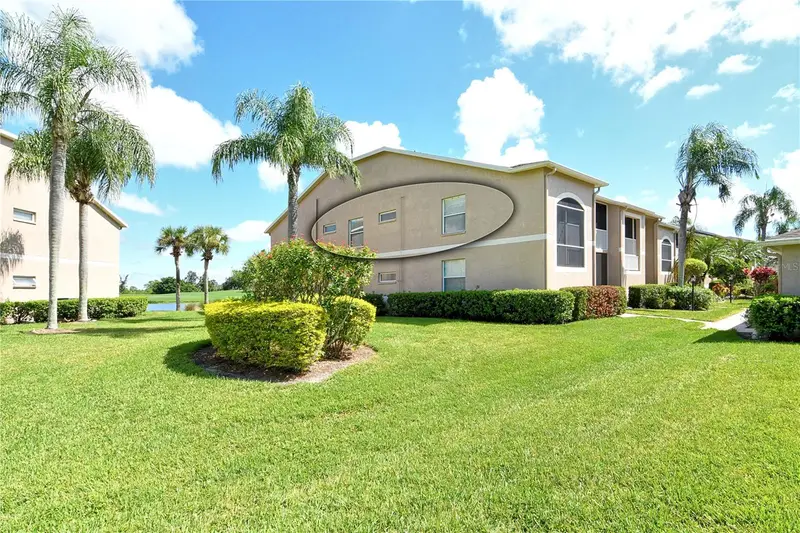 5271 Mahogany Run Ave #721, FL