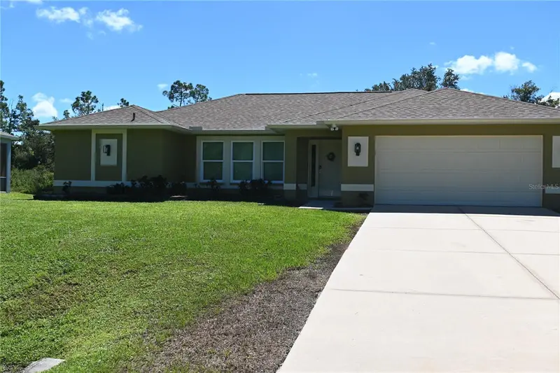 5378 Dunsmuir Rd, FL