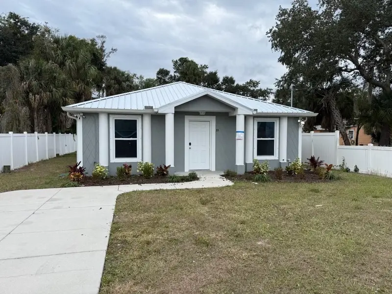 89 W Imogene St, FL
