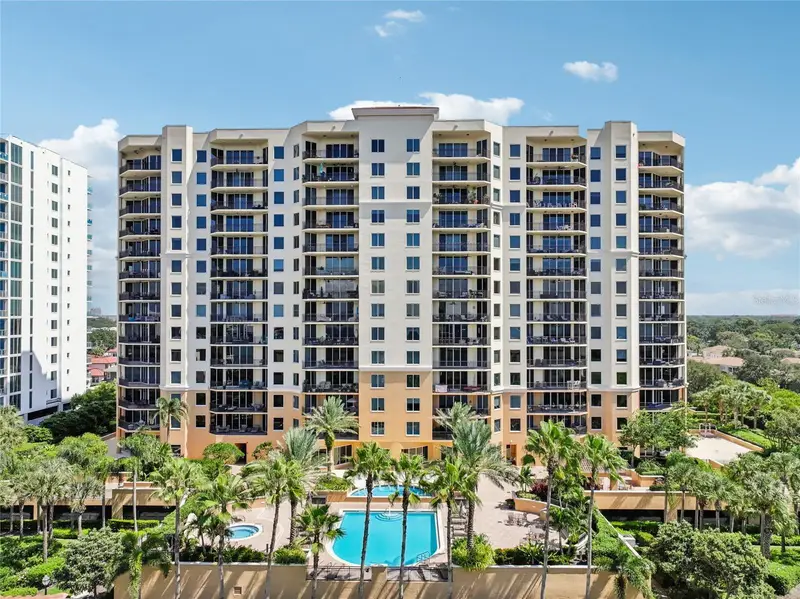 5823 Bowen Daniel Dr #902, FL