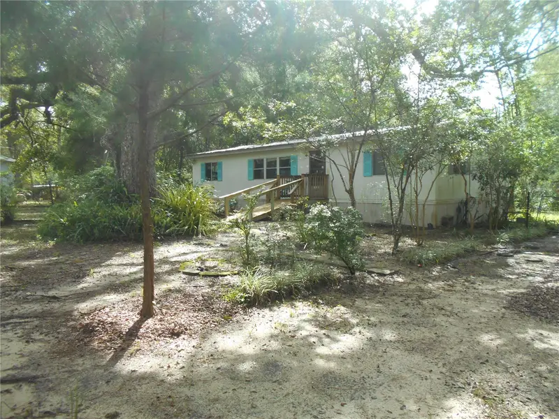 20425 Ne 143rd St, FL