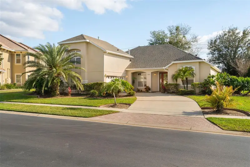 7939 Sea Pearl Cir, FL