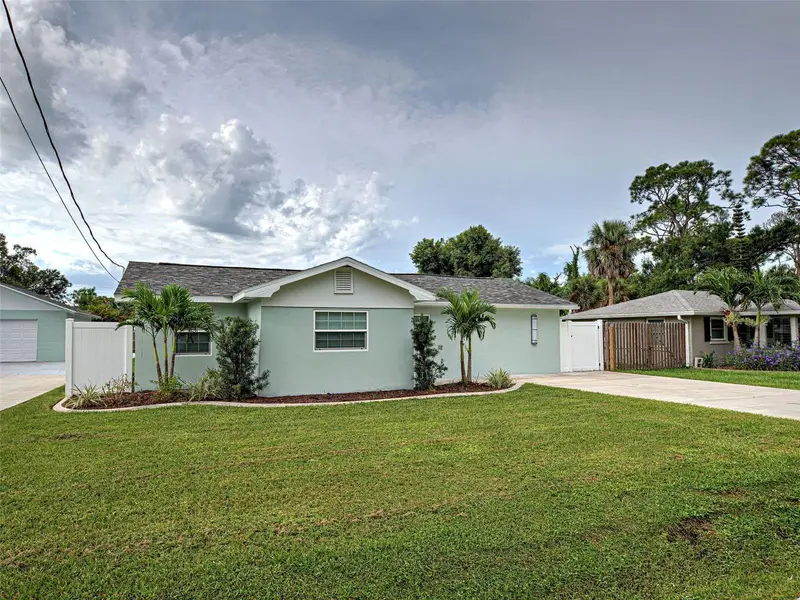 425 Yale St, FL