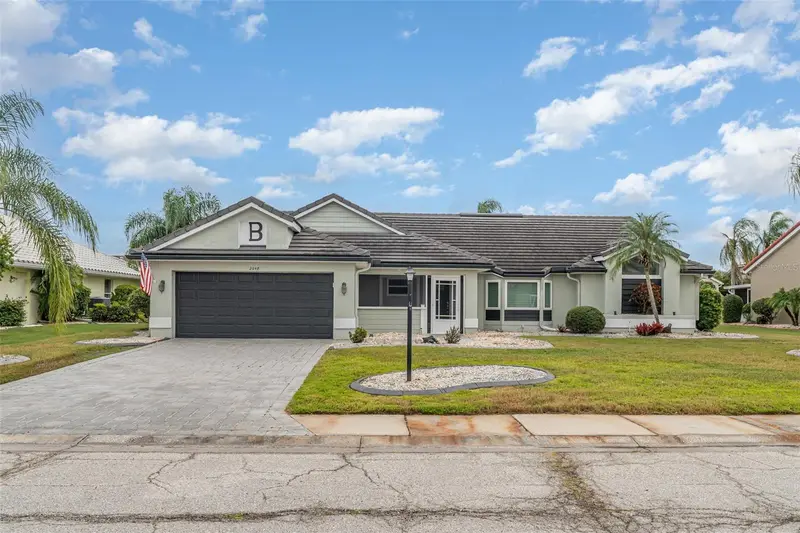 2048 Berry Roberts Dr, FL