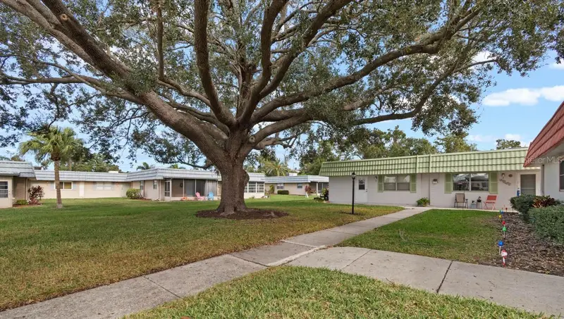 1802 Bedford Ln #2, FL