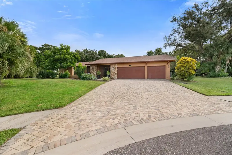 2674 Concorde Ct, FL
