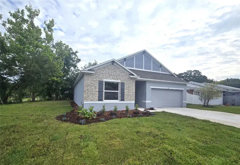 376 Navajo Ave, FL