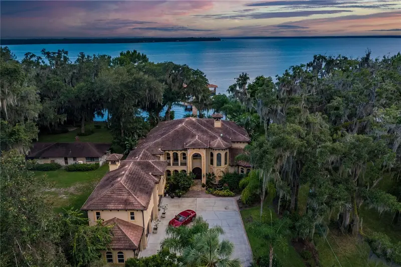 8289 Colee Cove Rd, FL