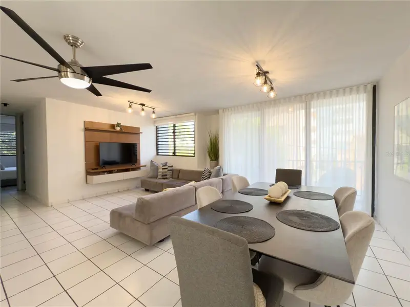 702 Calle Union #301, PR