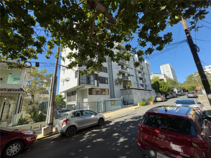 702 Calle Union #301, PR