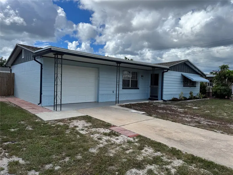 3447 Columbus Dr, FL