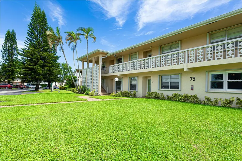1421 Nw 19th Ter #102, FL