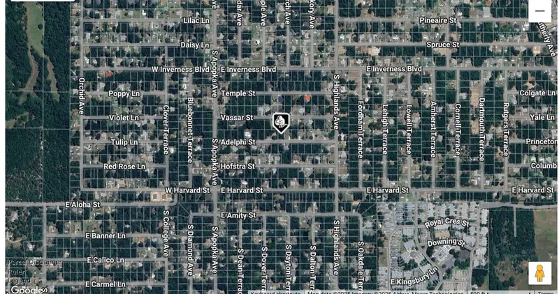 218 Adelphi St, FL