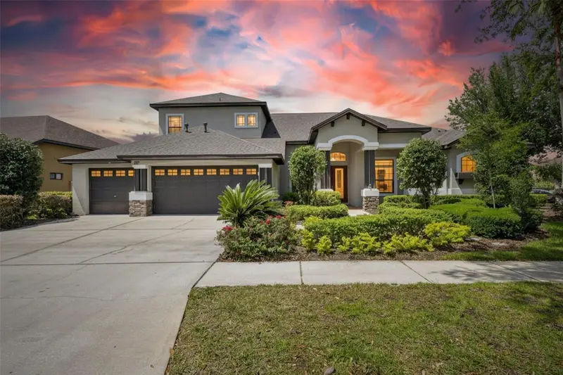 107 Falling Water Dr, FL