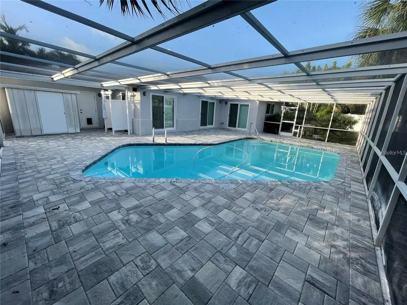 2460 E Vina Del Mar Blvd, FL