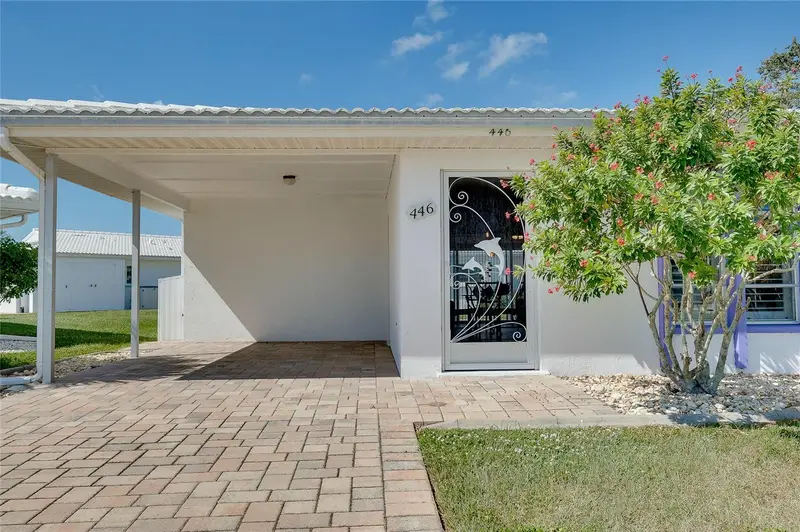 446 Circlewood Dr #L2, FL