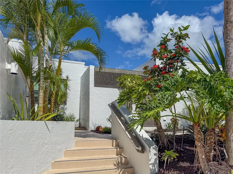 609 Bayport Way #609, FL