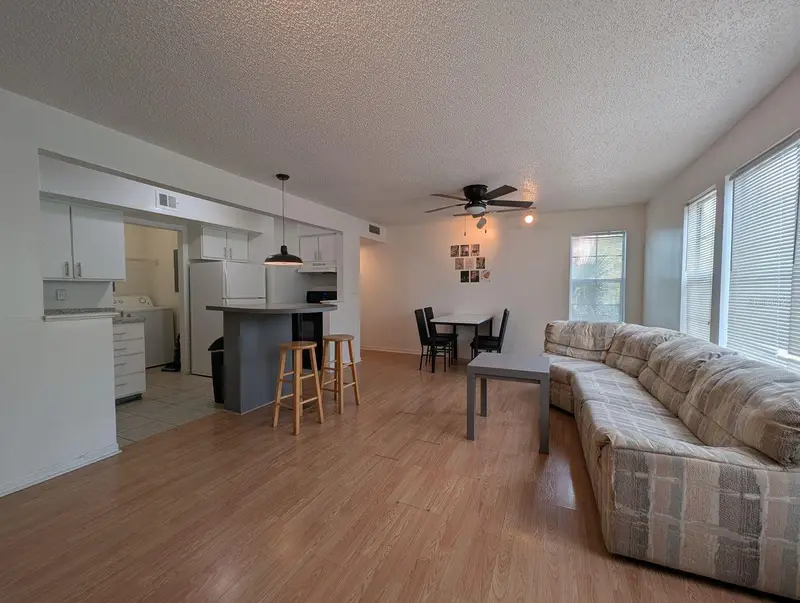 2601 Sw Archer Rd #203, FL