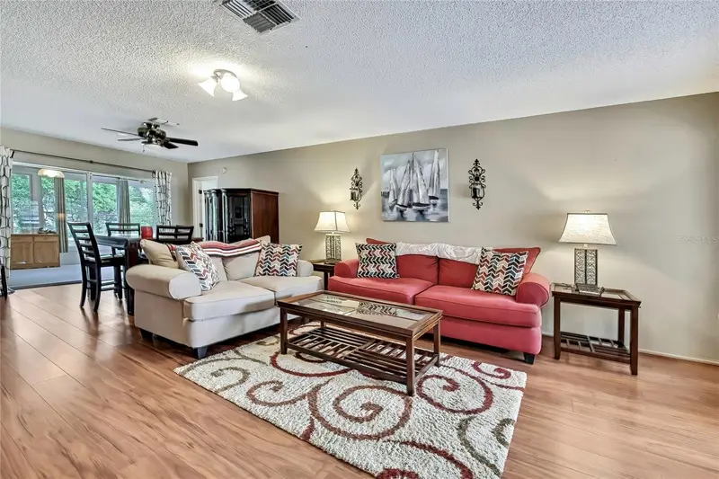 6517 Ocean Pines Ln, FL