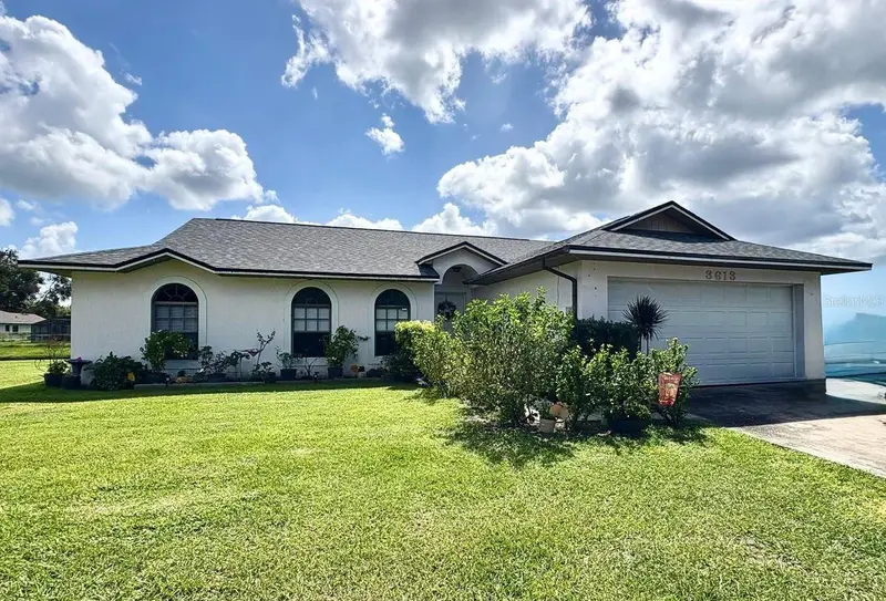 3613 Willow Lake Ct, FL