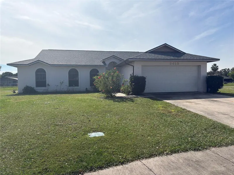 3613 Willow Lake Ct, FL
