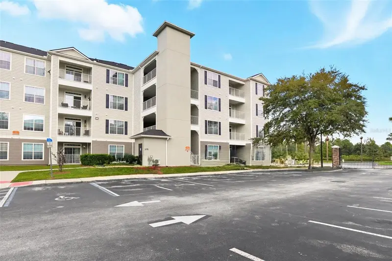 3176 Feltrim Pl #102, FL