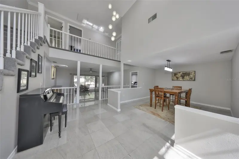 1902 Sweet Bay Ct, FL